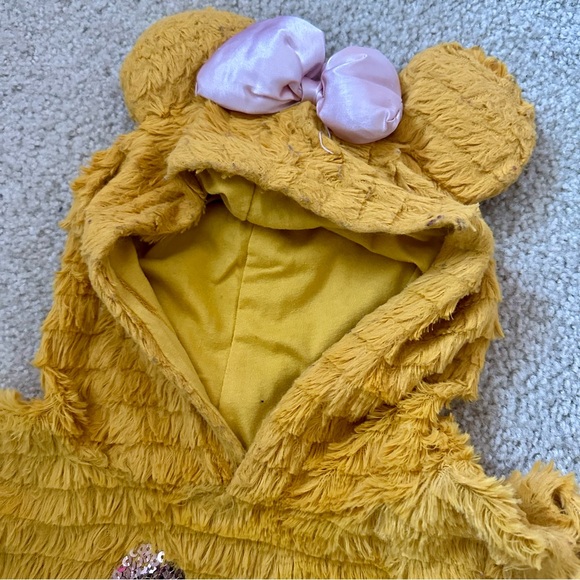 3/$25 Disney Minnie Mouse Faux Fur Outfit Set - Picture 5 of 6